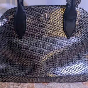 ✨CLEARANCE ✨ Henri Bendel Elegant Silver Textured Women's Handbag